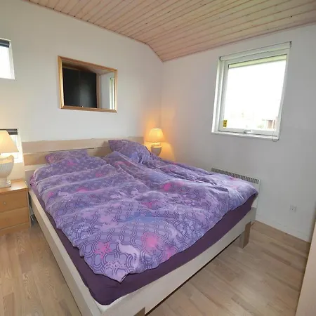 Сasa de vacaciones Three-bedroom Holiday In