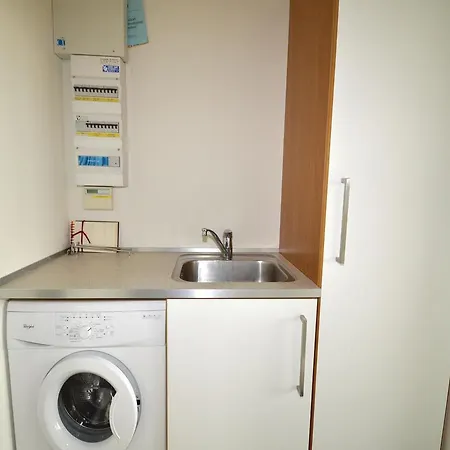 Сasa de vacaciones Three-bedroom Holiday In *